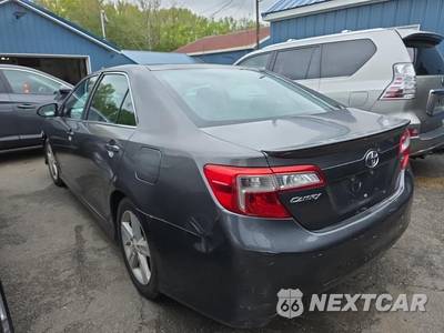 2013 Toyota Camry SE - zdjęcie 6 z 21 - miniatura