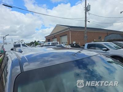2017 Toyota Sienna LE 8-Passenger 119.3" WB - zdjęcie 12 z 23 - miniatura