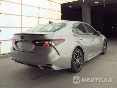 2023 Toyota Camry SE - zdjęcie 4 z 24 - miniatura