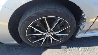 2023 Toyota Camry SE - zdjęcie 20 z 24 - miniatura