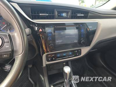 2017 Toyota Corolla LE Sedan - zdjęcie 11 z 18 - miniatura