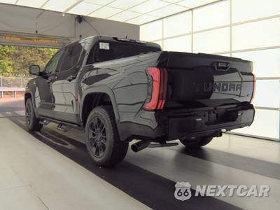 2023 Toyota Tundra SR5 Crew Cab Short Bed - zdjęcie 2 z 21 - miniatura