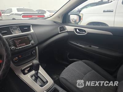 2015 Nissan Sentra SV - zdjęcie 11 z 43 - miniatura