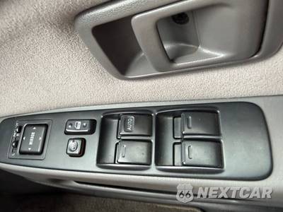 2020 Toyota Hilux Surf - zdjęcie 7 z 16 - miniatura