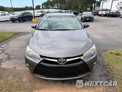 2016 Toyota Camry SE - zdjęcie 8 z 16 - miniatura