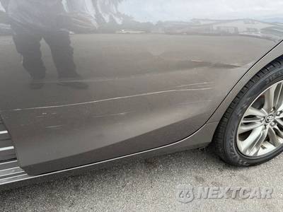 2016 Toyota Camry SE - zdjęcie 13 z 16 - miniatura
