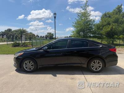 2015 Hyundai Sonata SE - zdjęcie 8 z 14 - miniatura