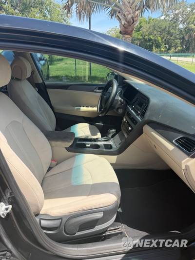 2015 Hyundai Sonata SE - zdjęcie 13 z 14 - miniatura