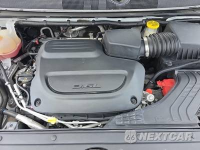 2024 Chrysler Pacifica Touring L 121.6" WB - zdjęcie 19 z 34 - miniatura