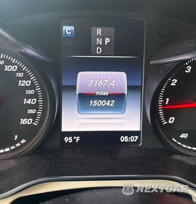 2016 Mercedes-Benz GLC 300 - zdjęcie 9 z 29 - miniatura