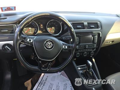 2015 Volkswagen Jetta Hybrid SEL Premium - zdjęcie 11 z 35 - miniatura