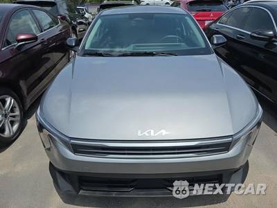 2025 Kia K4 LXS - zdjęcie 2 z 22 - miniatura