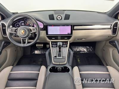2020 Porsche Cayenne S - zdjęcie 11 z 48 - miniatura