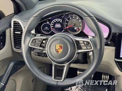 2020 Porsche Cayenne S - zdjęcie 19 z 48 - miniatura