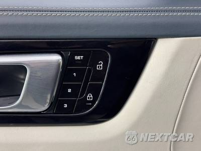2020 Porsche Cayenne S - zdjęcie 16 z 48 - miniatura