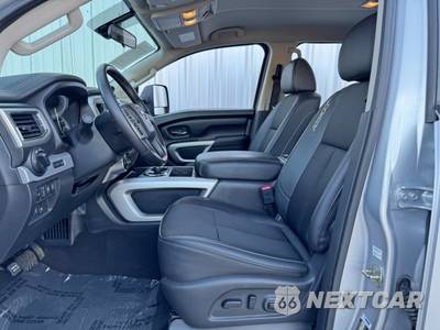 2019 Nissan TITAN XD PRO-4X Crew Cab Medium Bed - zdjęcie 13 z 49 - miniatura