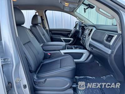 2019 Nissan TITAN XD PRO-4X Crew Cab Medium Bed - zdjęcie 12 z 49 - miniatura