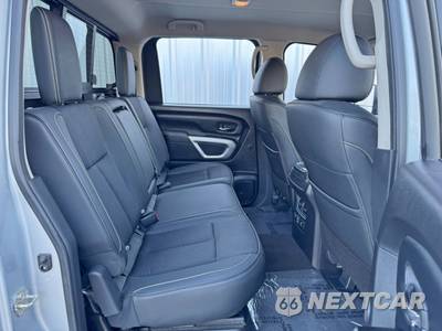 2019 Nissan TITAN XD PRO-4X Crew Cab Medium Bed - zdjęcie 34 z 49 - miniatura