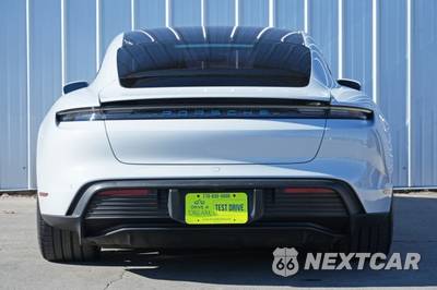 2022 Porsche Taycan 4S - zdjęcie 9 z 48 - miniatura