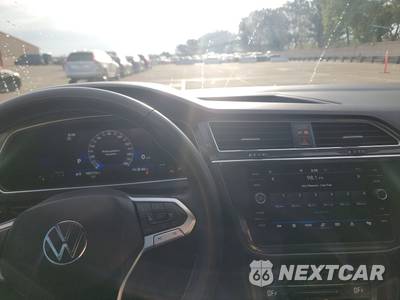 2022 Volkswagen Tiguan SE - zdjęcie 11 z 28 - miniatura