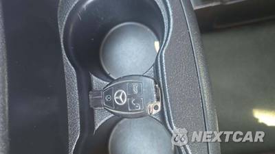 2016 Mercedes-Benz Metris Passenger Van 126.0" WB - zdjęcie 18 z 62 - miniatura