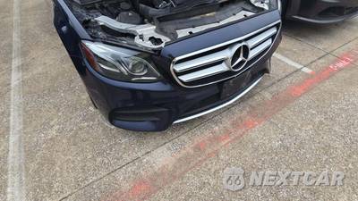 2019 Mercedes-Benz E 300 Sedan - zdjęcie 18 z 22 - miniatura
