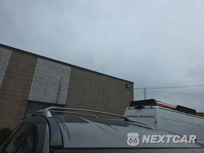 2015 Nissan Pathfinder SL - zdjęcie 12 z 27 - miniatura