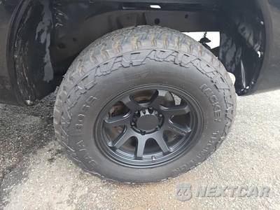 2010 Nissan TITAN XE Crew Cab Short Bed - zdjęcie 11 z 21 - miniatura
