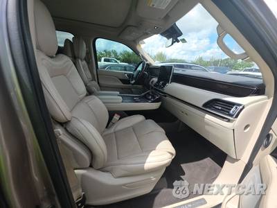 2018 Lincoln Navigator L Reserve - zdjęcie 8 z 36 - miniatura