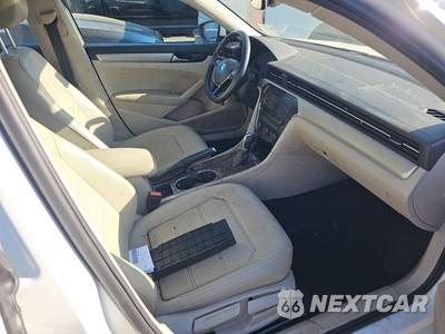 2021 Volkswagen Passat 2.0T SE - zdjęcie 8 z 36 - miniatura