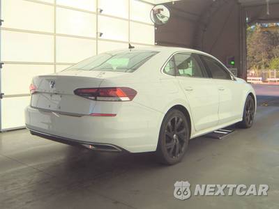 2021 Volkswagen Passat 2.0T SE - zdjęcie 4 z 36 - miniatura