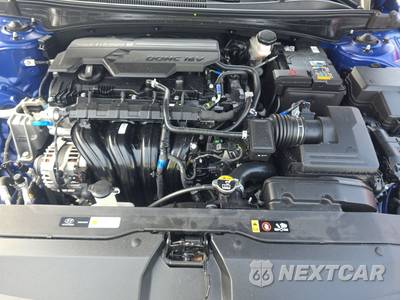 2025 Hyundai Elantra SEL Convenience - zdjęcie 16 z 23 - miniatura