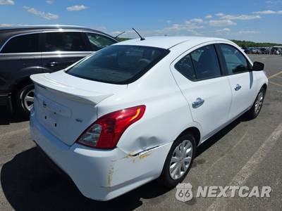 2018 Nissan Versa Sedan SV - zdjęcie 4 z 41 - miniatura