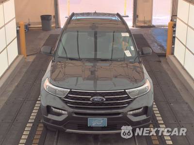 2020 Ford Explorer XLT - zdjęcie 2 z 27 - miniatura