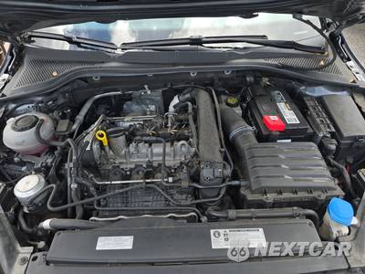 2019 Volkswagen Golf SE Hatchback - zdjęcie 15 z 24 - miniatura