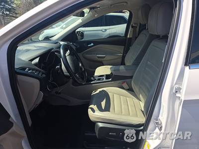 2017 Ford Escape SE - zdjęcie 7 z 19 - miniatura