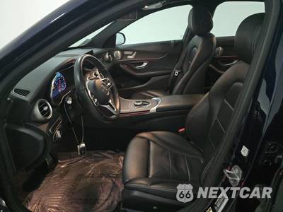 2020 Mercedes-Benz C 300 4MATIC Sedan - zdjęcie 7 z 18 - miniatura
