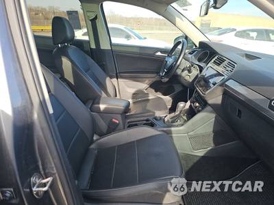 2019 Volkswagen Tiguan SE - zdjęcie 8 z 37 - miniatura