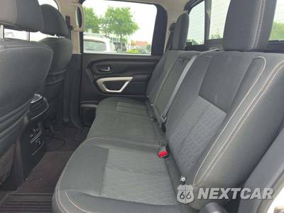2018 Nissan TITAN SV Crew Cab Short Bed - zdjęcie 7 z 7 - miniatura