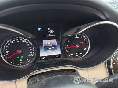 2015 Mercedes-Benz C 300 4MATIC Sedan - zdjęcie 12 z 40 - miniatura