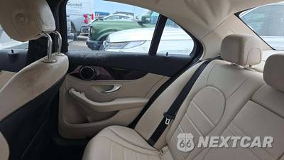 2015 Mercedes-Benz C 300 4MATIC Sedan - zdjęcie 19 z 40 - miniatura