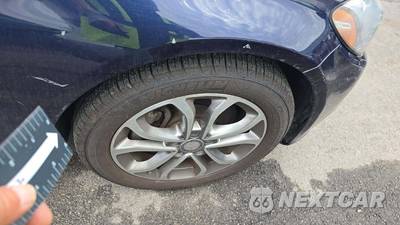2015 Mercedes-Benz C 300 4MATIC Sedan - zdjęcie 28 z 40 - miniatura