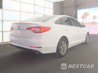 2016 Hyundai Sonata SE - zdjęcie 4 z 20 - miniatura