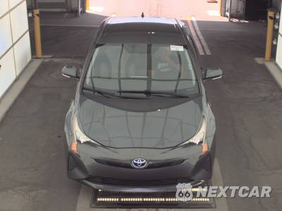 2016 Toyota Prius Two Eco - zdjęcie 2 z 29 - miniatura