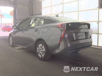 2016 Toyota Prius Two Eco - zdjęcie 6 z 29 - miniatura