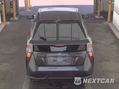 2016 Toyota Prius Three Touring - zdjęcie 5 z 18 - miniatura