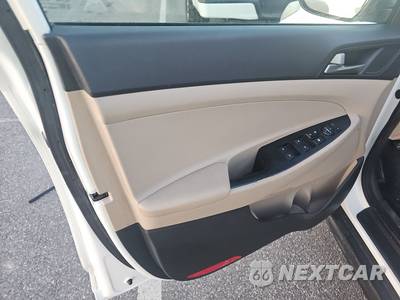 2017 Hyundai Tucson SE - zdjęcie 9 z 18 - miniatura
