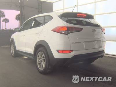 2017 Hyundai Tucson SE - zdjęcie 6 z 18 - miniatura