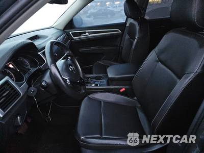 2018 Volkswagen Atlas V6 SE w/Technology - zdjęcie 7 z 19 - miniatura
