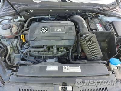2019 Volkswagen Golf GTI S Hatchback - zdjęcie 15 z 34 - miniatura